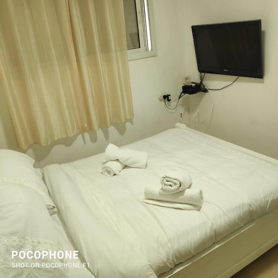 סוויטה של אלון Apartment Arad Exterior foto